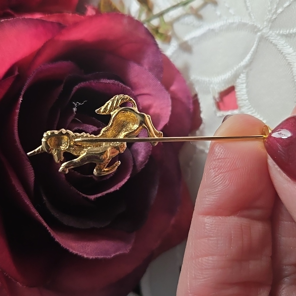 Vintage Hat Pins Bundle - Picture 5 of 7